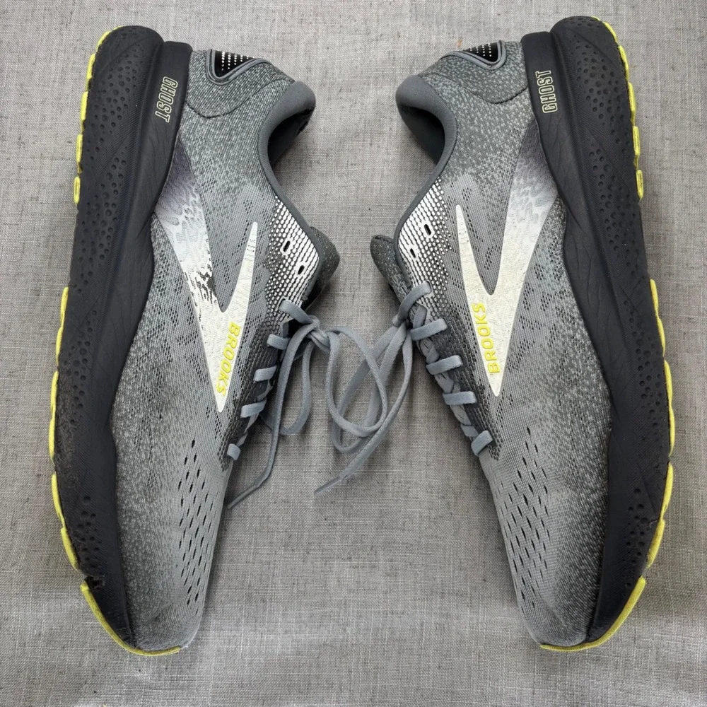 Brooks Ghost 14 Mens Running Shoes Grey Black Yellow Size 12 Low Top Sneakers